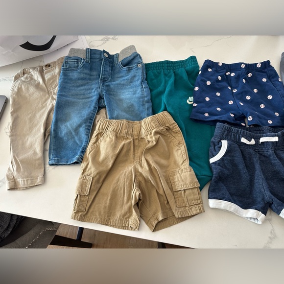 Baby boy pants and shorts bundle Cat & Jack Baby Gap Zara Nike sizes 6-12 months - Picture 2 of 3